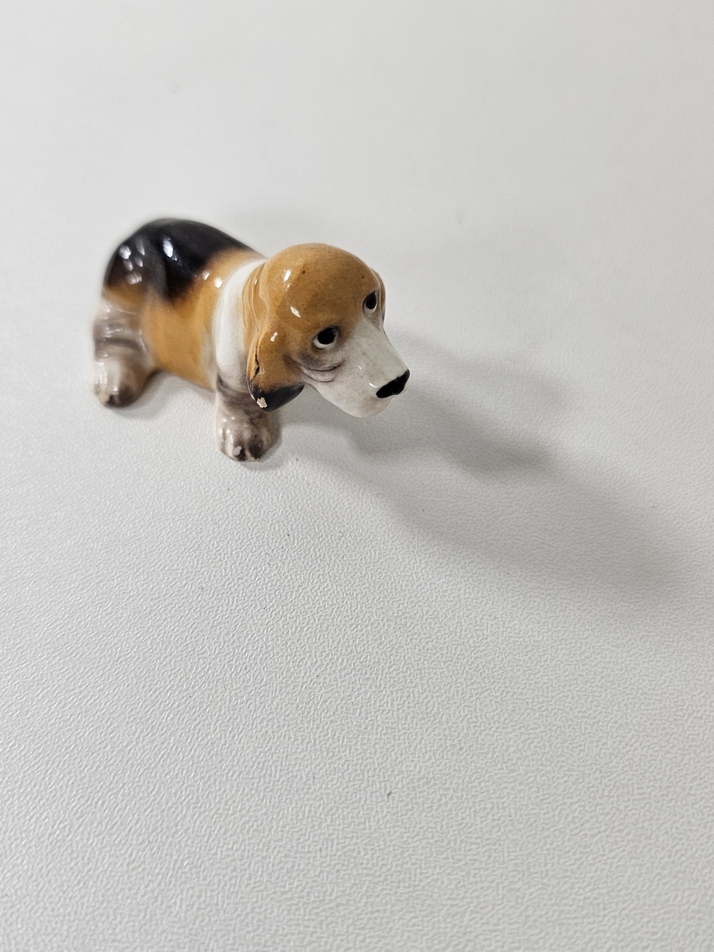 Small Tricolor Ceramic Beagle Figurine - Brown, Black, White